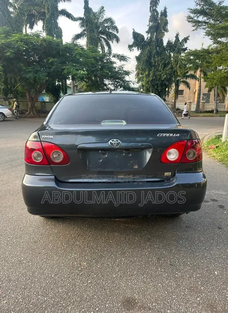 Toyota Corolla 2006 Gray