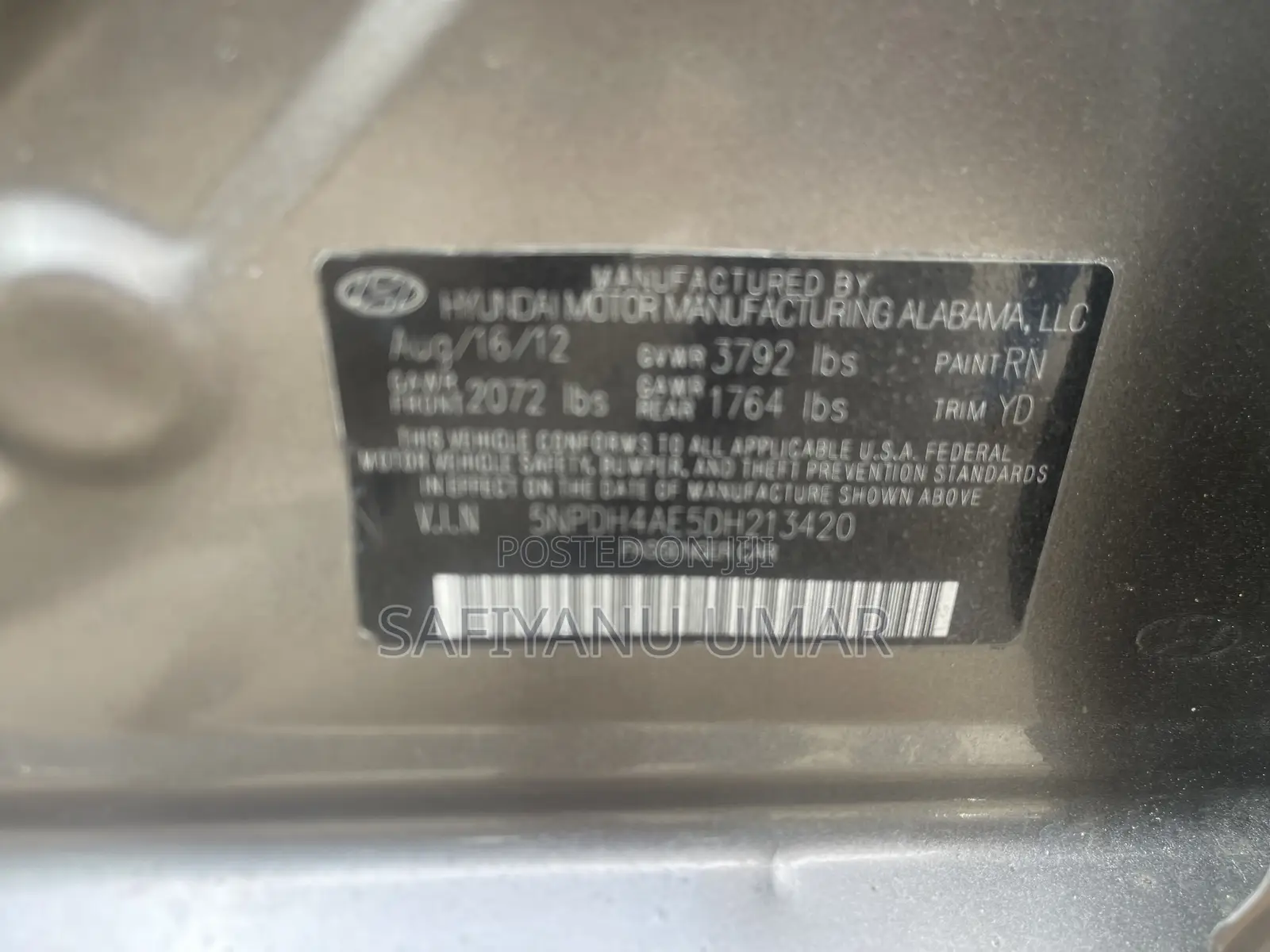 Hyundai Elantra 2012