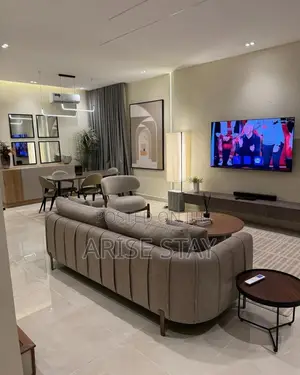 New 3-Bedroom Terrace With Ps5 Fast Wifi | Ikate Lekki