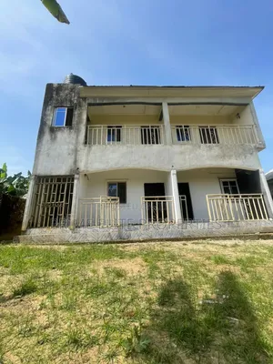 7bdrm Block of Flats in Nung Ette Off, Uyo for sale