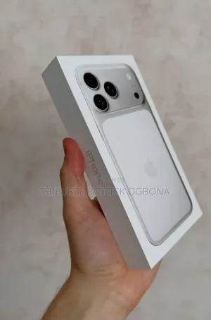 New Apple iPhone 17 Pro Max 256 GB Silver