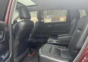 Toyota Highlander Limited 4dr SUV AWD (3.5L 6cyl 6A) 2014