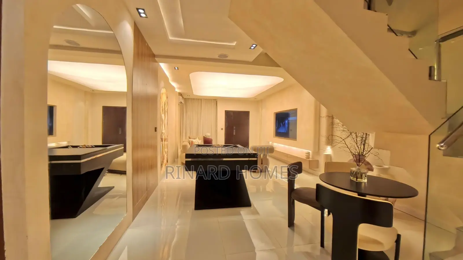 Olympus: 2 Bedroom Apartment