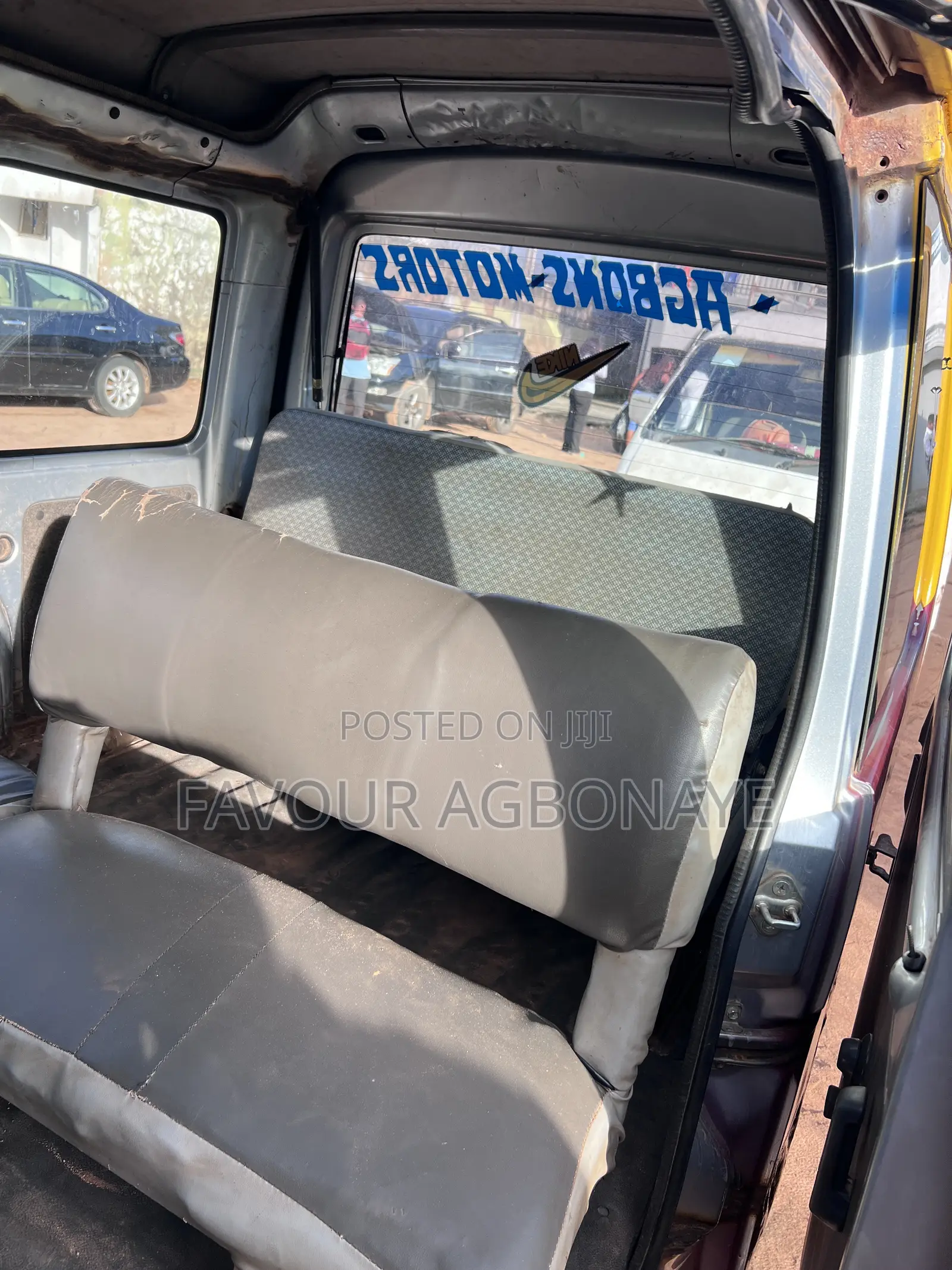 Daihatsu Hijet 2013