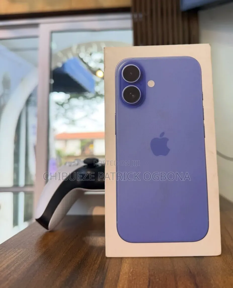 New Apple iPhone 16 128 GB Blue