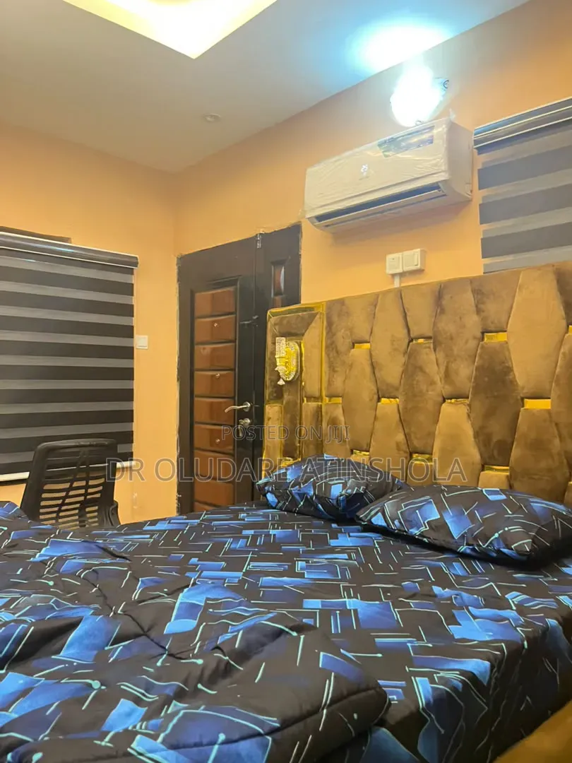 Furnished Short Let Studio Apartment