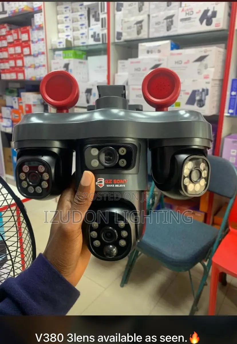 Luxury Solar 3lens CCTV Camera for Your Office