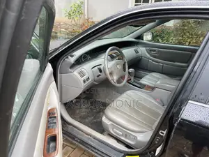 Toyota Avalon 3.0 2000 Black