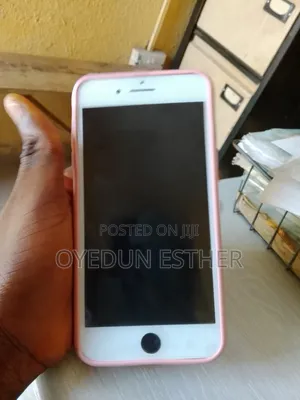 Apple iPhone 7 Plus 32 GB Black