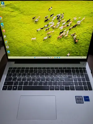 New Laptop Huawei MateBook 16s 8GB Intel Core i5 SSD 512GB