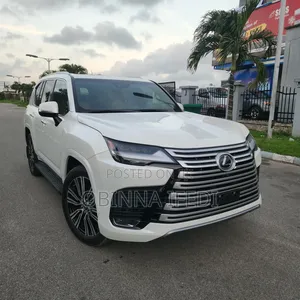 Lexus LX 2022 White