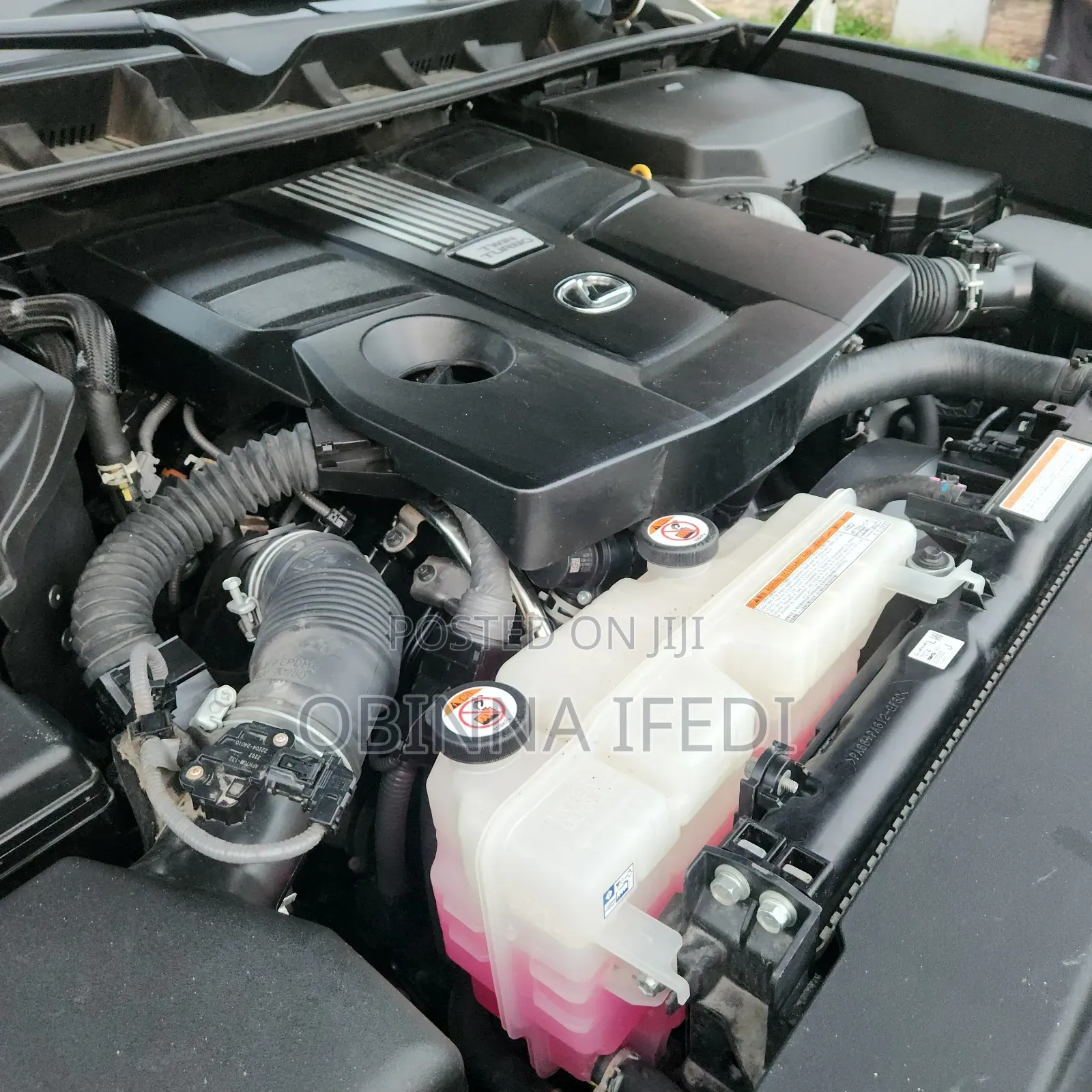 Lexus LX 2022 White