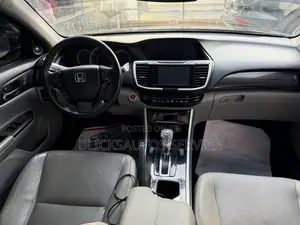 Honda Accord EX-L V6 4dr Sedan FWD (3.5L 6cyl 6A) 2017 Blue