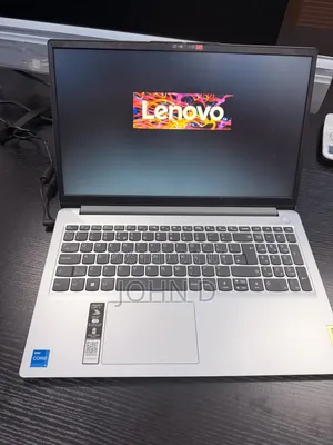 Laptop Lenovo IdeaPad 1 8GB Intel Core 3 SSD 512GB