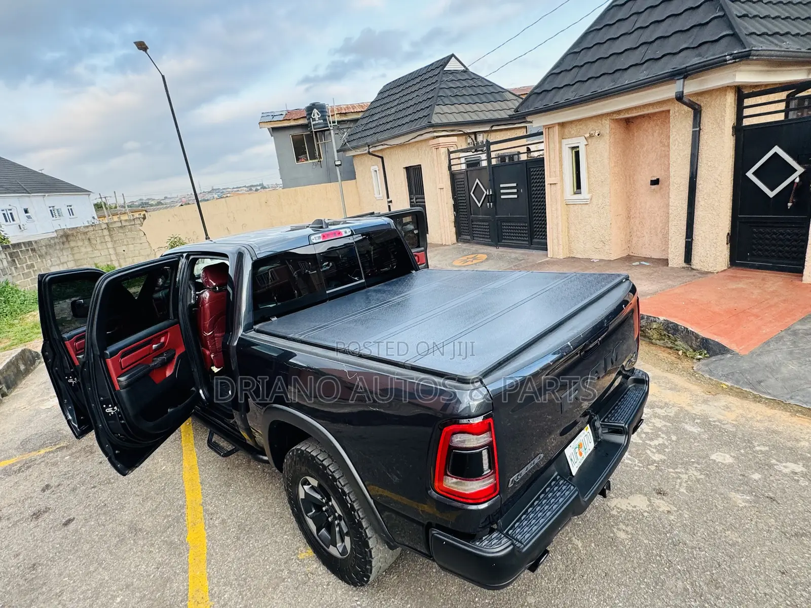 Dodge RAM 1500 5.7 Petrol AWD 2019