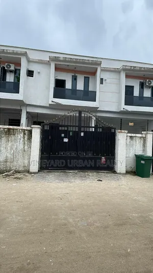 3bdrm Duplex in Lekki Expressway for rent
