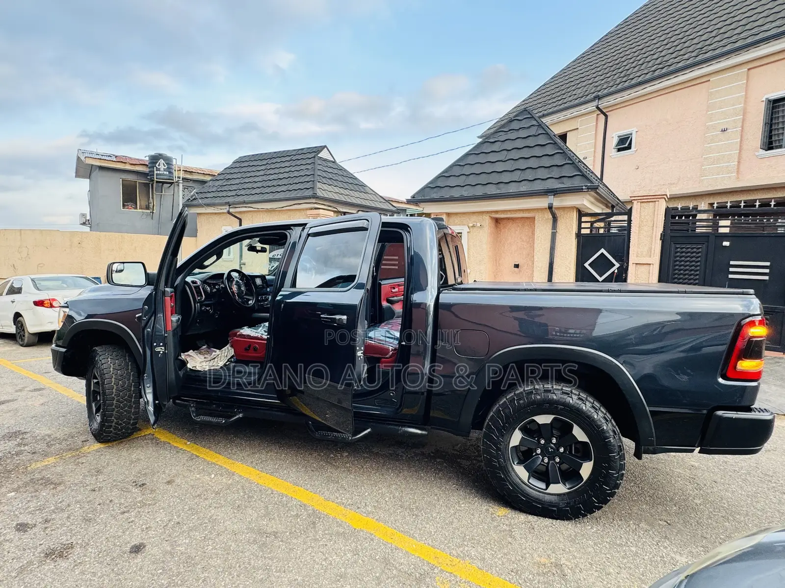 Dodge RAM 1500 5.7 Petrol AWD 2019