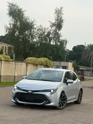 Toyota Corolla XSE (1.8L 4cyl 2A) 2019 Silver