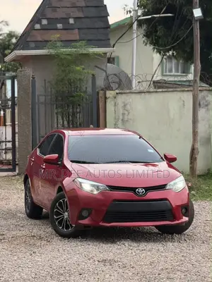 Toyota Corolla 2015 Red