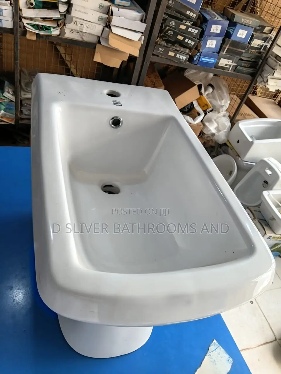 Standing Bathroom Bidet Unit, White