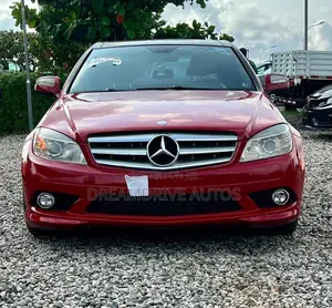 Mercedes-Benz C350 2009 Red