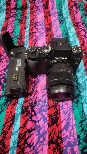 Brand New Fujifilm X-T3 With Lens