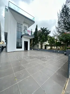 6bdrm Duplex in Lekki for sale