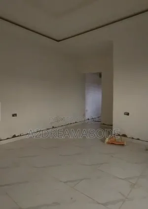 2bdrm Apartment in Yaba, Alagomeji for rent
