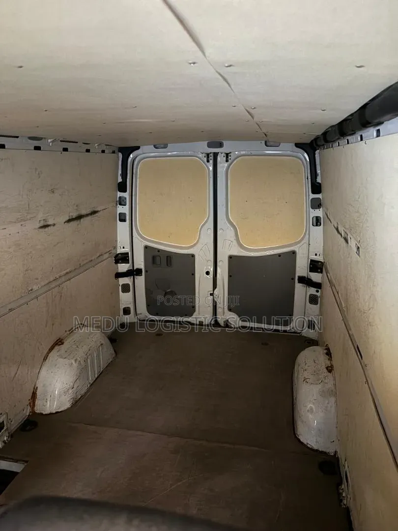 Mercedes-Benz Sprinter 2012 White