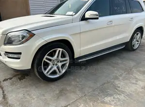 Mercedes-Benz GL-Class 550 2016 White