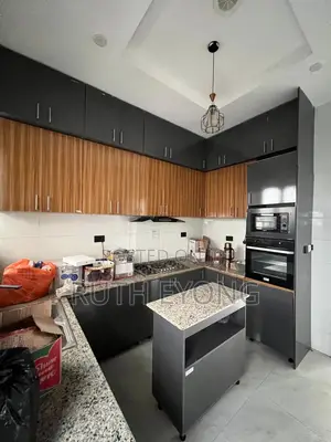 4bdrm Townhouse / Terrace in Ikota Lekki Lagos for rent