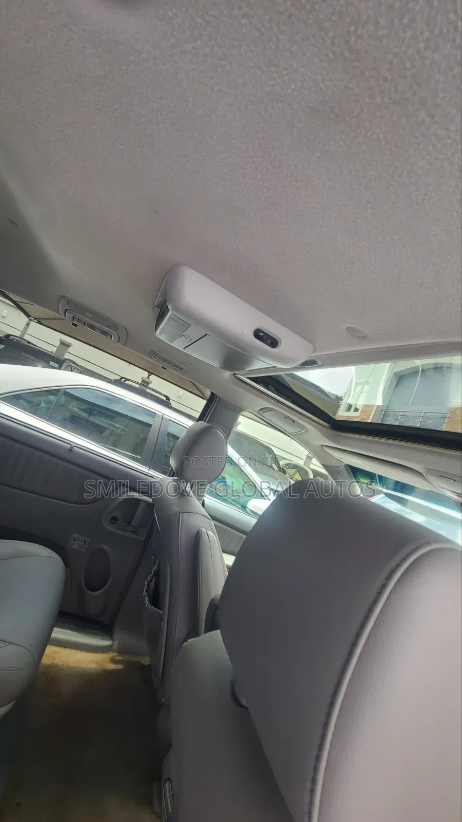 Toyota Sienta 2008 White
