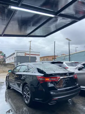 Toyota Avalon 2017 Black
