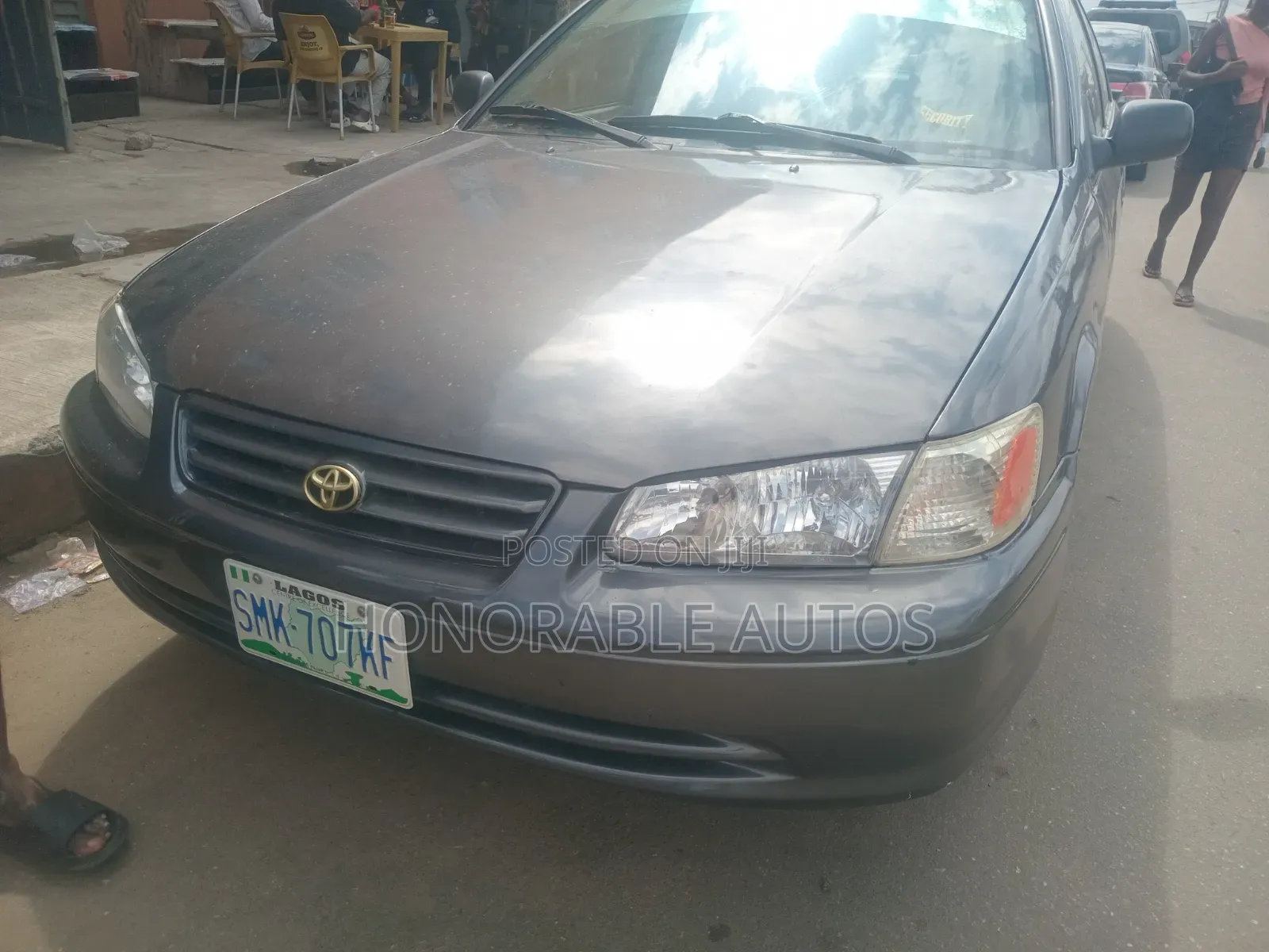 Toyota Camry 2000 Gray