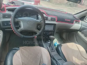 Toyota Camry 2000 Gray