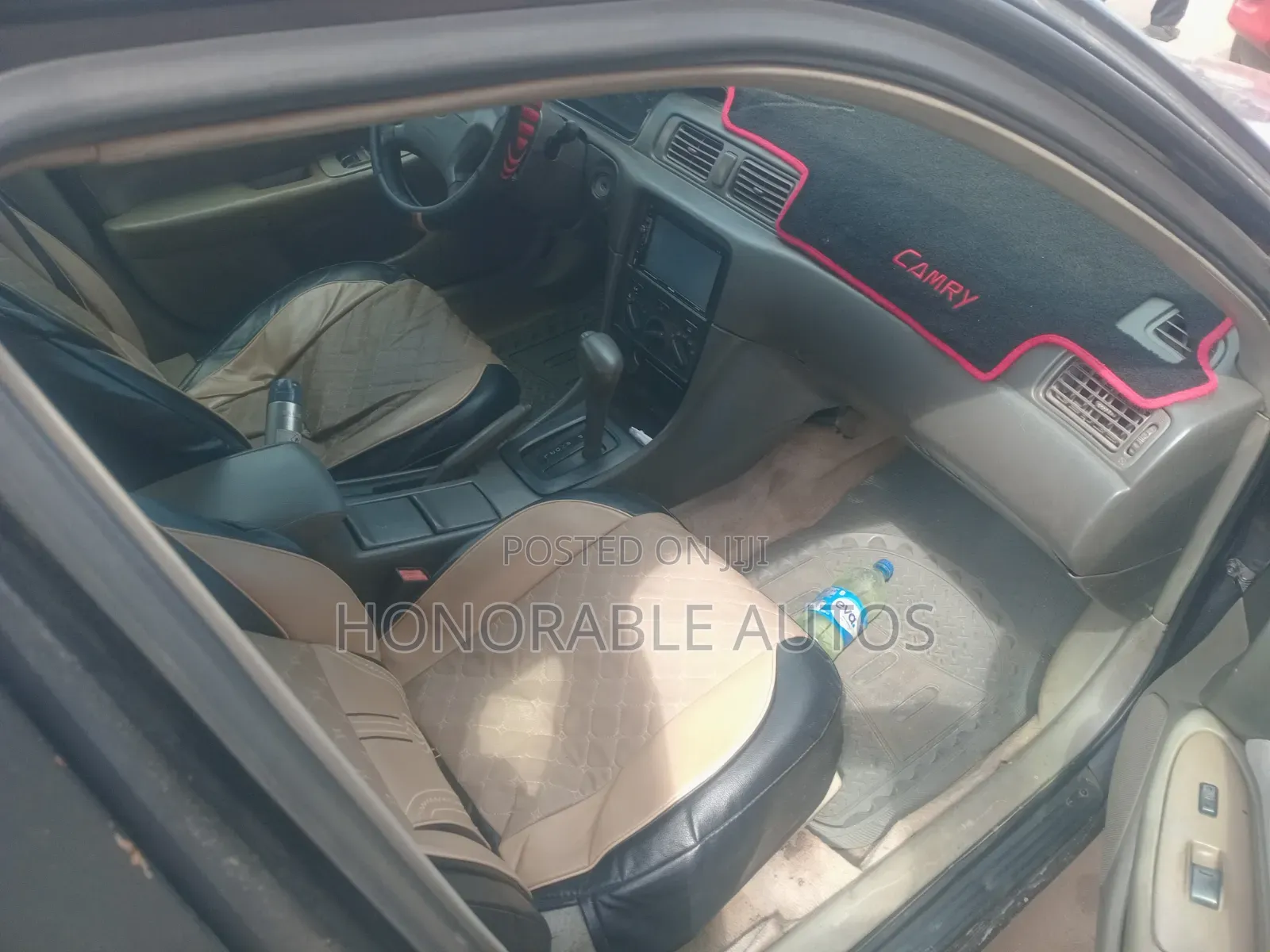 Toyota Camry 2000 Gray