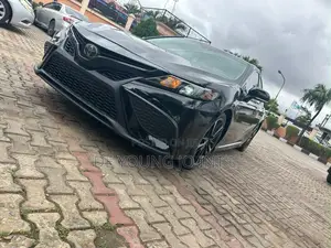 Toyota Camry XSE V6 2021 Black