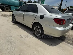 Toyota Corolla LE 2006 Silver