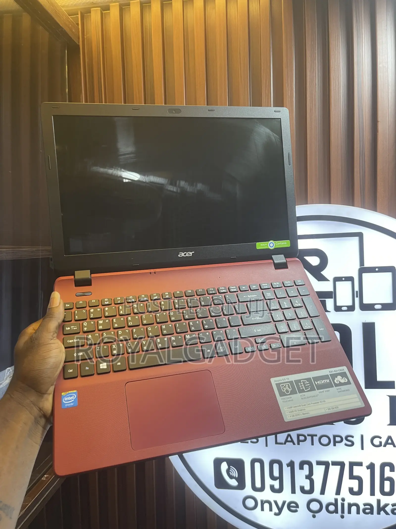 Laptop Acer Aspire E5 4GB Intel Pentium HDD 320GB