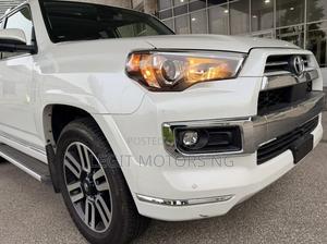 Toyota 4-Runner 2024 White