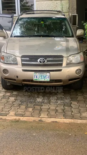 Toyota Highlander Hybrid 4x4 2006 Gold