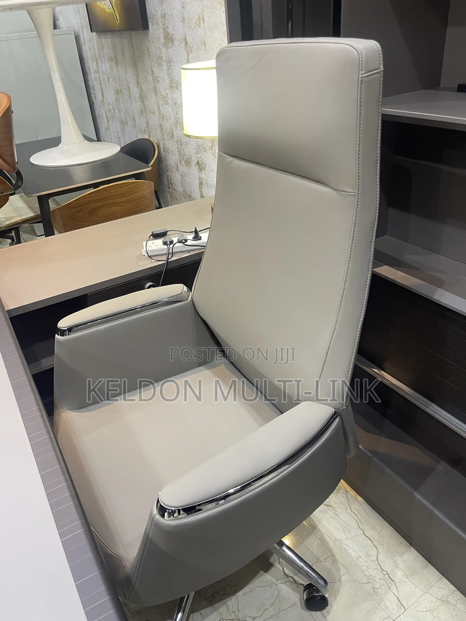 Executive Swivel Chair