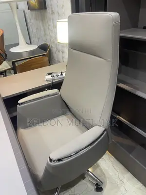 Super Executive Leather Chairs for Bosses, Elites Suitable for Luxury