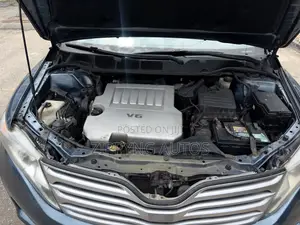 Toyota Venza Limited 2010 Blue