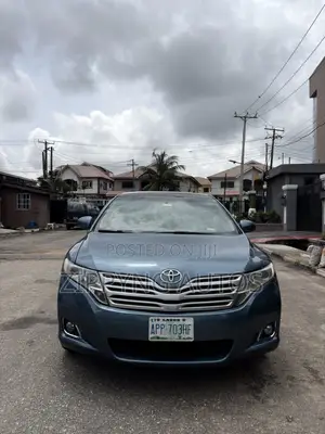 Toyota Venza Limited 2010 Blue
