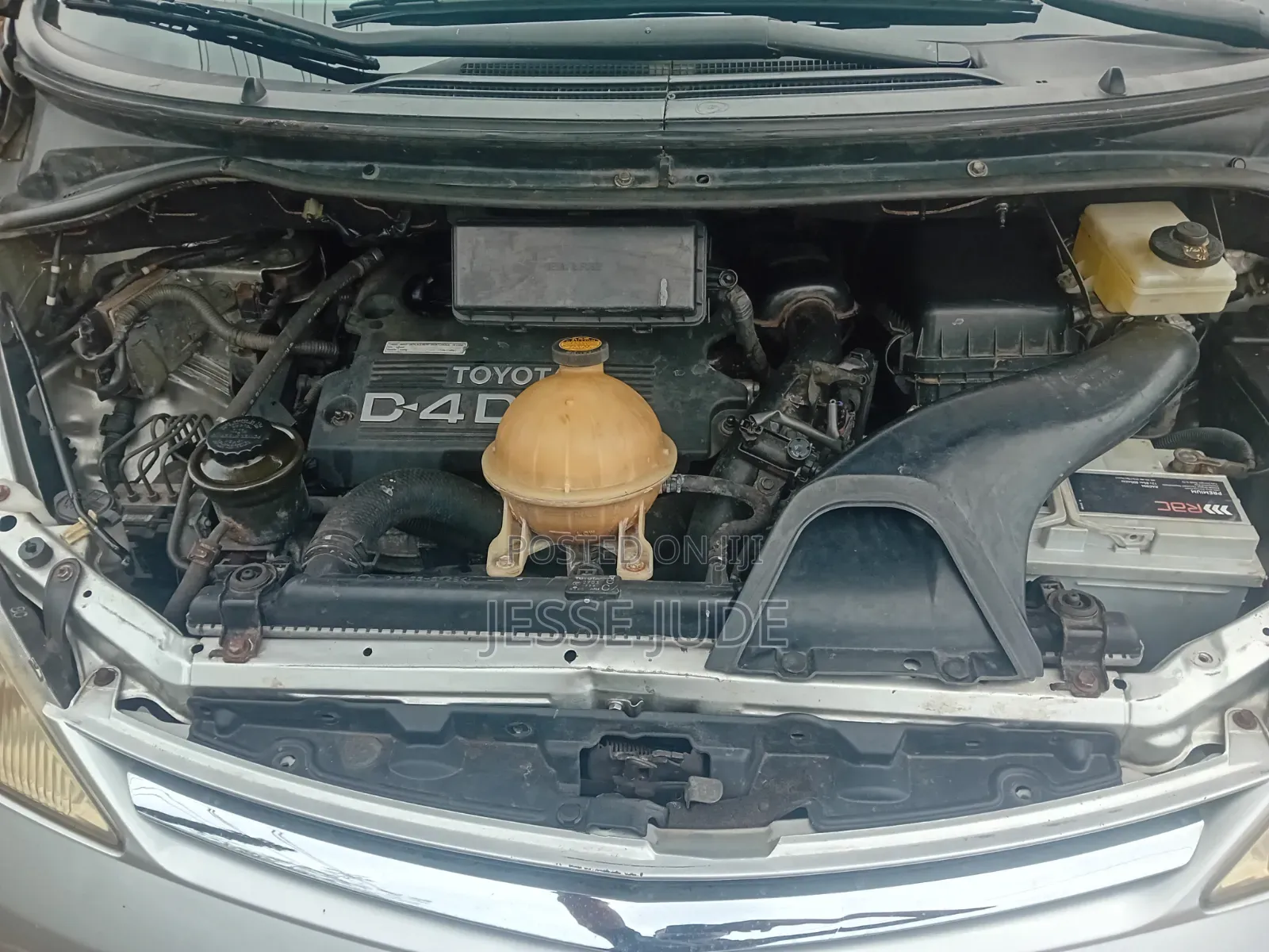 Toyota Previa 2005 Silver