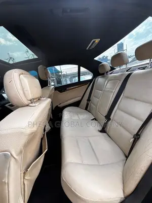 Mercedes-Benz C350 C350 BlueEFFICIENCY RWD 2010 Black