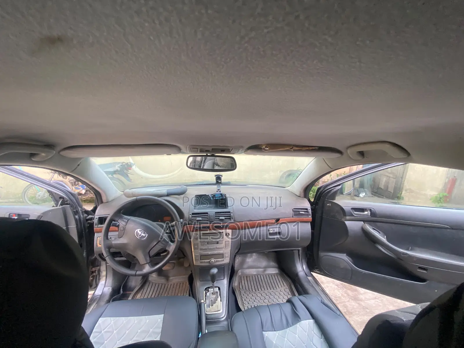 Toyota Avensis 2008 Gray