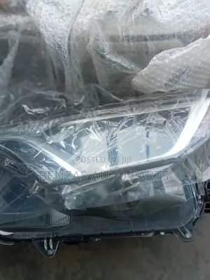 Toyota Hilux 2023 Headlight Replacement