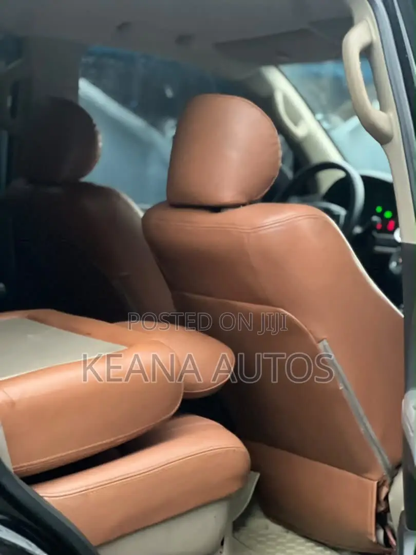 Toyota Land Cruiser 2017 Black